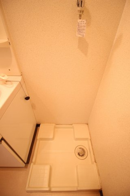 【設備】 | ﾌｼﾞﾊﾟﾚｽ ﾊﾟﾙﾄﾈｰﾙさとのⅠ番館 | ★室内洗濯機置き場★