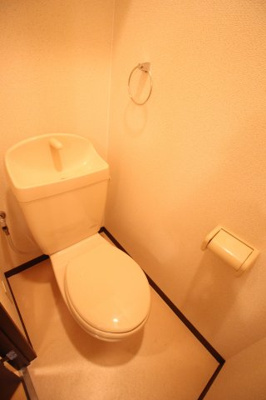 【トイレ】 | ﾌｼﾞﾊﾟﾚｽ ﾊﾟﾙﾄﾈｰﾙさとのⅠ番館