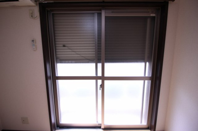 【設備】 | ﾌｼﾞﾊﾟﾚｽ ﾊﾟﾙﾄﾈｰﾙさとのⅠ番館 | ★雨戸シャッター★