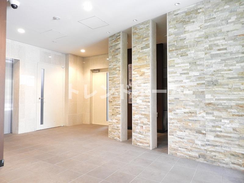 プレサンス梅田東ディアロ のエントランス|選べる家電プランあり！！