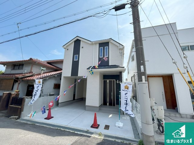 明石市東朝霧丘　第3期　新築一戸建ての外観|安心の10年保証！外観を美しく保ち、雨水で汚れを落とします！気になることがありましたら、お気軽にお問い合わせください！