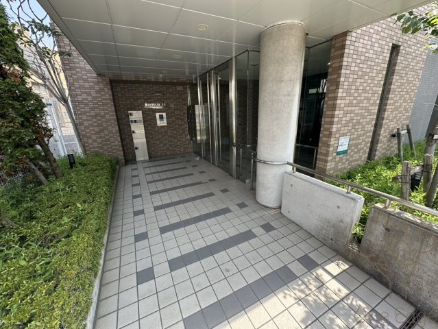メイビスタ大淀のエントランス