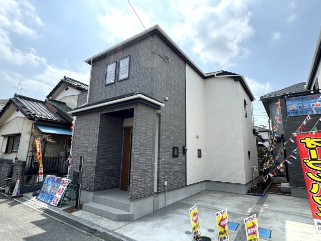 流山市鰭ヶ崎新築戸建【鰭ヶ崎小学校：9分】の外観|2号棟：完成済み内覧可能です！