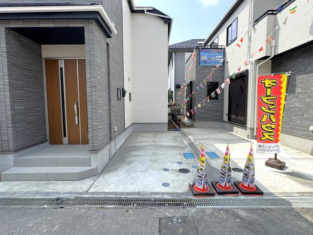 流山市鰭ヶ崎新築戸建【鰭ヶ崎小学校：9分】の駐車場|2号棟駐車スペース