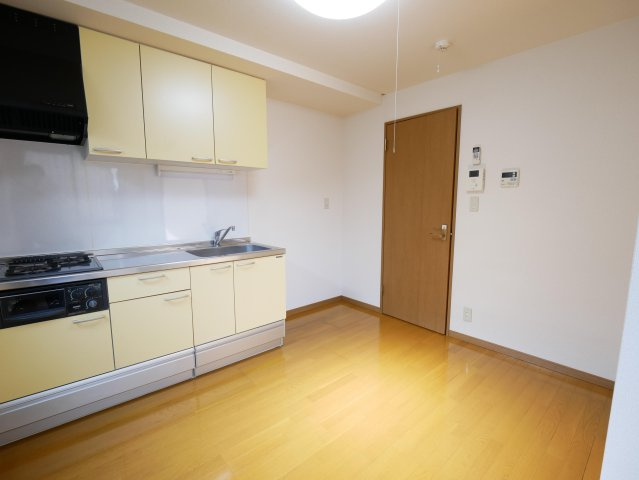 【キッチン】 | フラッティ千本鞍馬口 | １LDK内装