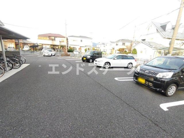 ディアコート　Aの駐車場|高崎、前橋エリアのお部屋探しはエンドスケープまで！お客様の理想お聞かせ下さい♪