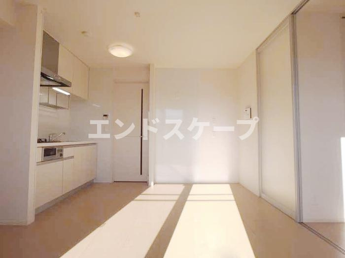 ディアコート　Aの居間・リビング|高崎、前橋エリアのお部屋探しはエンドスケープまで！お客様の理想お聞かせ下さい♪