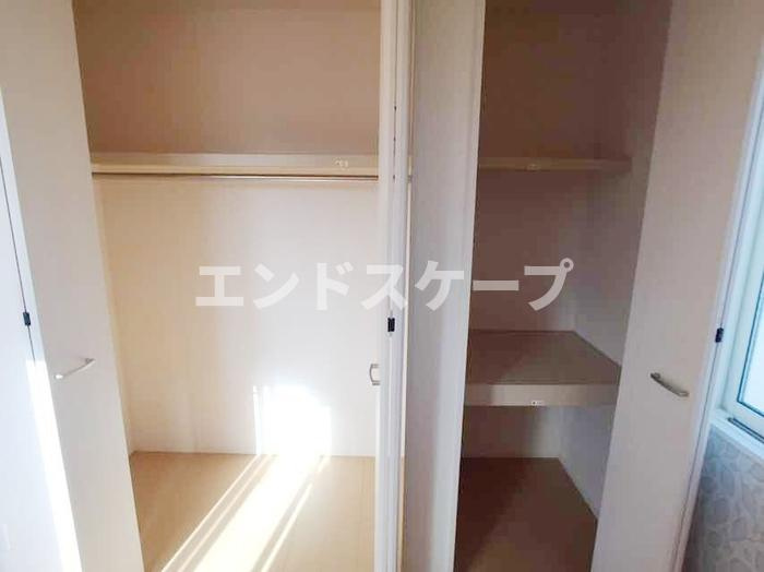 ディアコート　Aの収納|高崎、前橋エリアのお部屋探しはエンドスケープまで！お客様の理想お聞かせ下さい♪