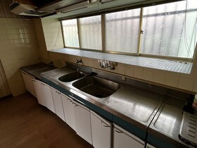 中古戸建のキッチン