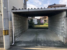 中古戸建の駐車場