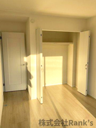 明石市東朝霧丘の洋室|フローリングなのでお掃除がラクラク♪