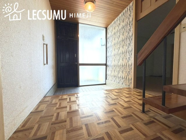 姫路市香寺町香呂/中古戸建の玄関