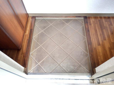 【エントランス】 | パルティール春日