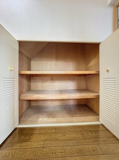 【収納】 | ドミールヤマノウチＢ | 別部屋写真