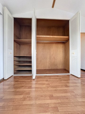 【収納】 | ドミールヤマノウチＢ | 別部屋写真