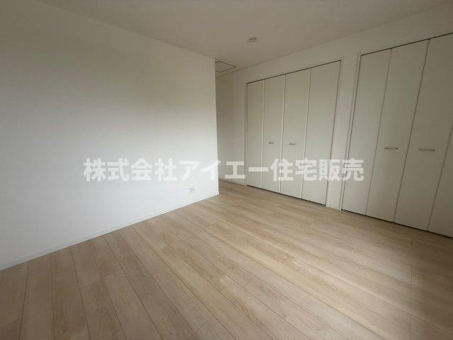 ♥♥うるま市みどり町第2（全2棟）の洋室|広々とした洋室です