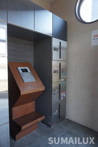 熊本市東区下南部３丁目の賃貸マンションのエントランス