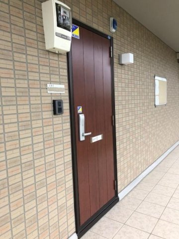 オリーヴァ東櫛原　B棟の玄関|玄関はカードキーです♪