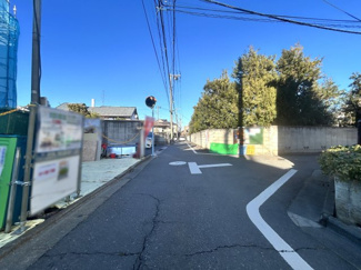 【前面道路含む現地写真】 | 2025年1月9日撮影
現在建築中です。