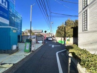 【前面道路含む現地写真】 | 2025年1月9日撮影
現在建築中です。