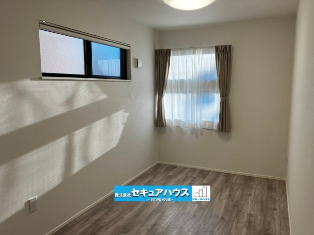 【今からご案内可能】豊明市栄町南舘Ⅱ 全2棟 A棟 の洋室|事前予約にて現地ご見学いただけます！お気軽にお問い合わせください♪
■株式会社　セキュアハウス　豊明支店■
住宅ローンに強く、知識、経験豊富なスタッフ在籍
お客様に寄り添い、ご成約後もサポート致します