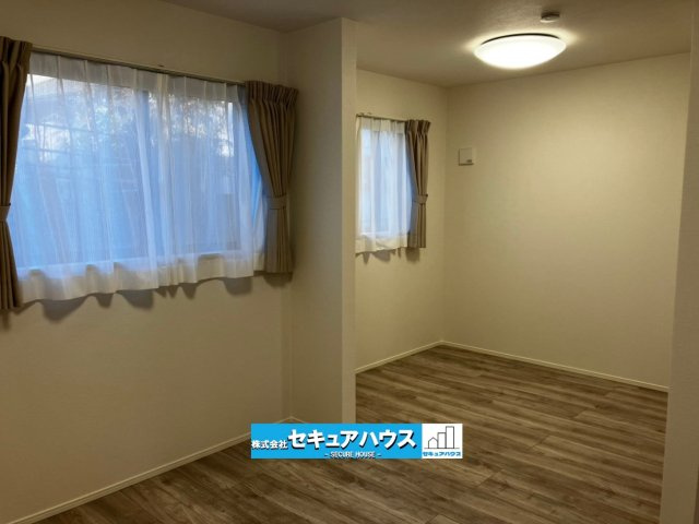 【今からご案内可能】豊明市栄町南舘Ⅱ 全2棟 A棟 の洋室|事前予約にて現地ご見学いただけます！お気軽にお問い合わせください♪
■株式会社　セキュアハウス　豊明支店■
住宅ローンに強く、知識、経験豊富なスタッフ在籍
お客様に寄り添い、ご成約後もサポート致します