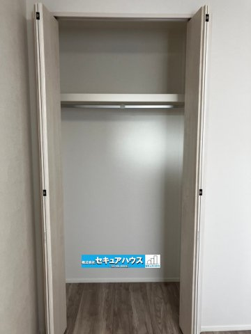 【今からご案内可能】豊明市栄町南舘Ⅱ 全2棟 A棟 の収納|事前予約にて現地ご見学いただけます！お気軽にお問い合わせください♪
■株式会社　セキュアハウス　豊明支店■
住宅ローンに強く、知識、経験豊富なスタッフ在籍
お客様に寄り添い、ご成約後もサポート致します