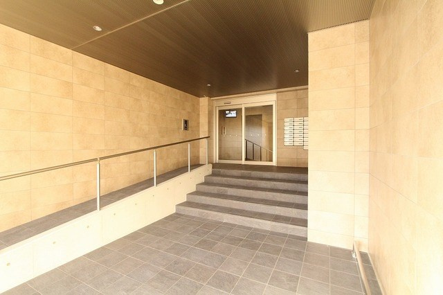 ペローサのエントランス