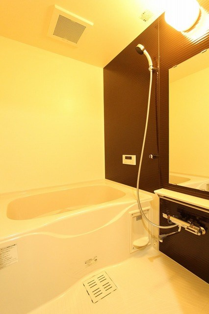 ペローサの浴室