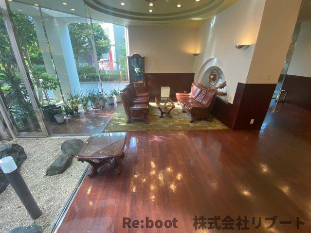 グリーンパーク船橋のロビー