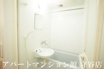 【洗面所】 | レオパレス守谷中央 | 画像8