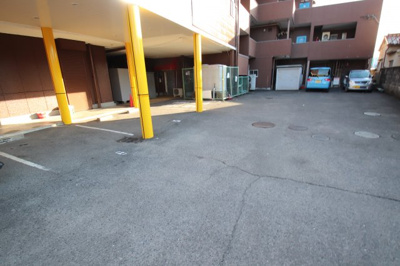 【駐車場】 | 本松葉ビル