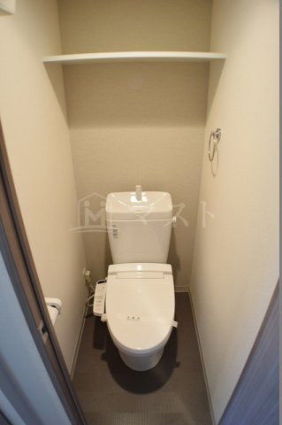 プレサンス松屋町駅前のトイレ