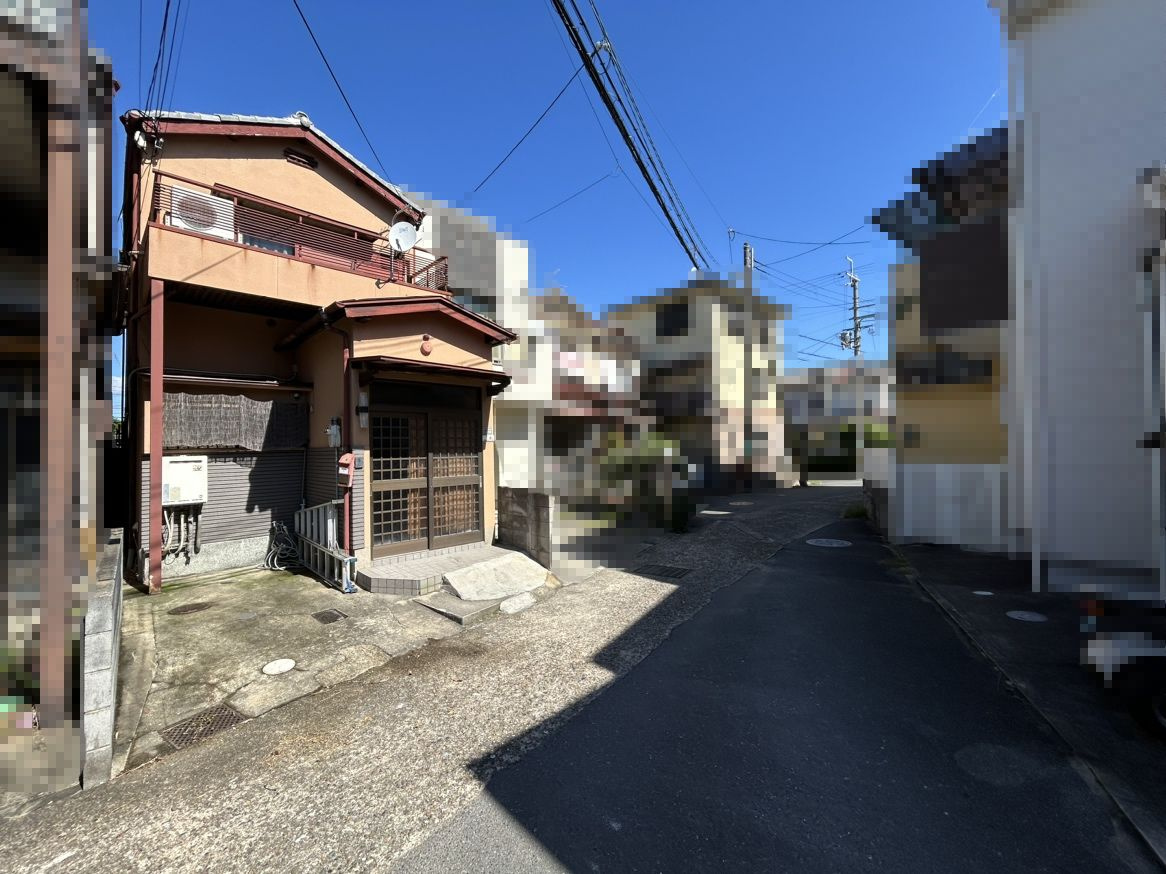 【成約済】長岡京市今里１丁目の外観|西側には畑・田が広がっております♪