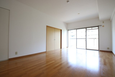 【居間・リビング】 | ガーデンシティ・コープ金剛東壱棟