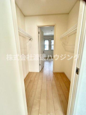 LacollineSenriokaの収納|ウォークスルークローゼット