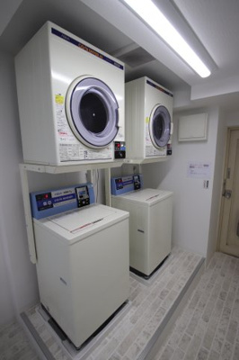 【その他共用部分】 | ビレッジ西野 | コインランドリー