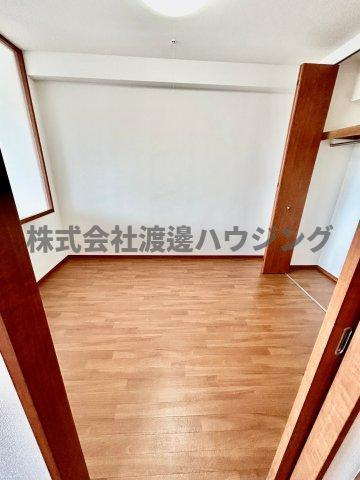 ノルデンハイム江坂の寝室