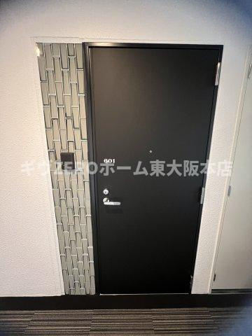 PARK HILLS今里蘭の玄関