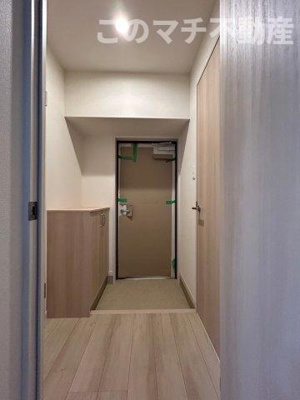 【玄関】 | カルム空港南 | 別号室の写真になります。現況優先。