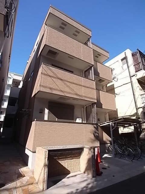 尼崎市北城内のアパート