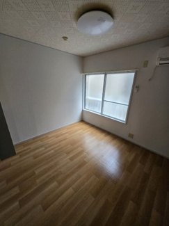 【洋室】 | ソレイユプラザ