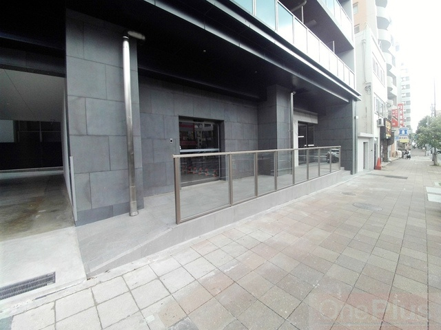 ArtizA王子公園D.Cのエントランス