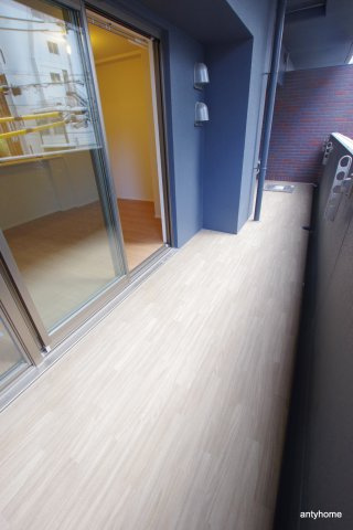 ATKレジデンスなにわ橋　仲介手数料無料のバルコニー