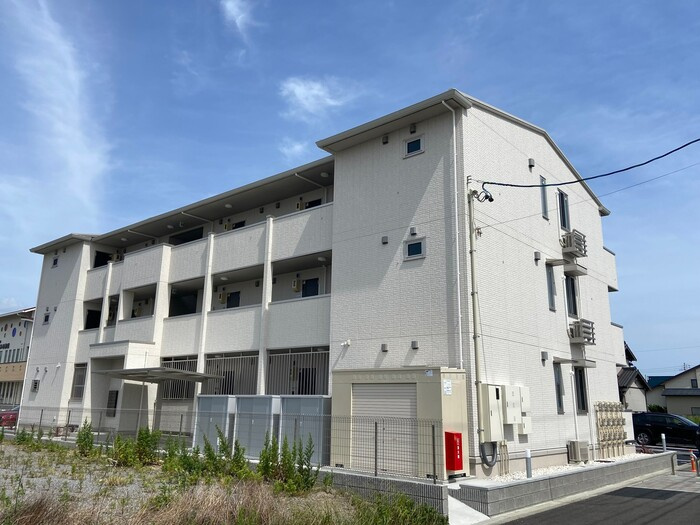 D-square牟呂町の外観
