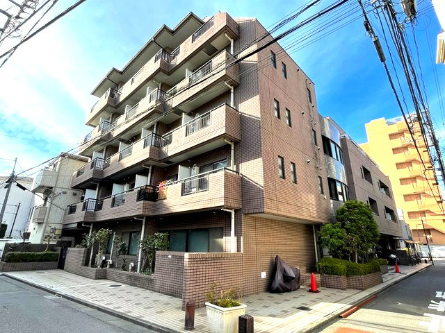 パークアヴェニュー新宿西の外観|建物外観を気になさる方へ、見た目の良い物件です