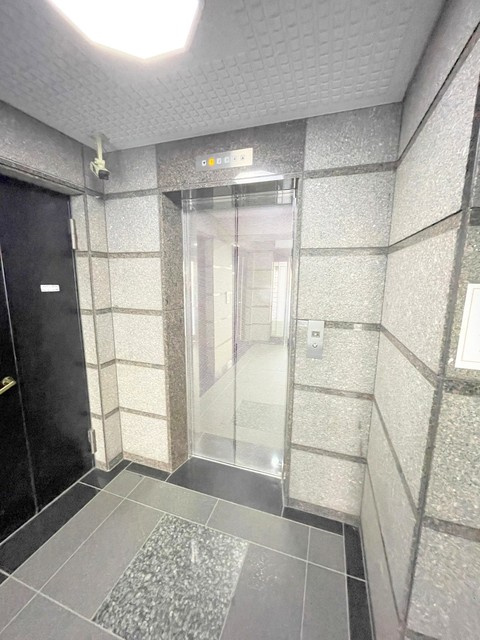 パークアヴェニュー新宿西のロビー|★エレベーター完備★