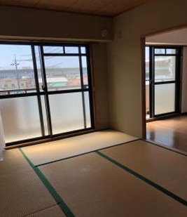 シャトル大久保の和室