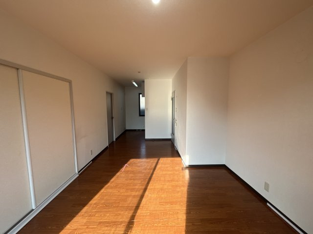 構壱番館Ｃ棟の居間・リビング