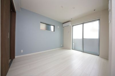 半田市船入町一棟アパートの居間・リビング